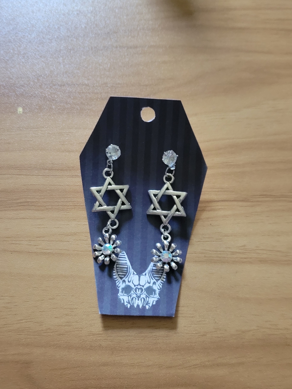 💀NEW💀 Hand Crafted Silver Star & Flower Drop Earrings